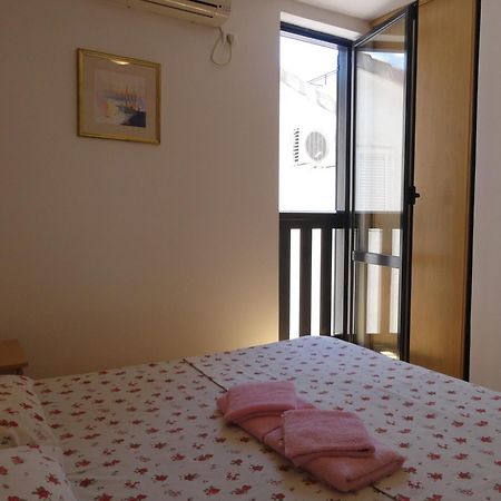 Apartments Mare Budva Eksteriør billede