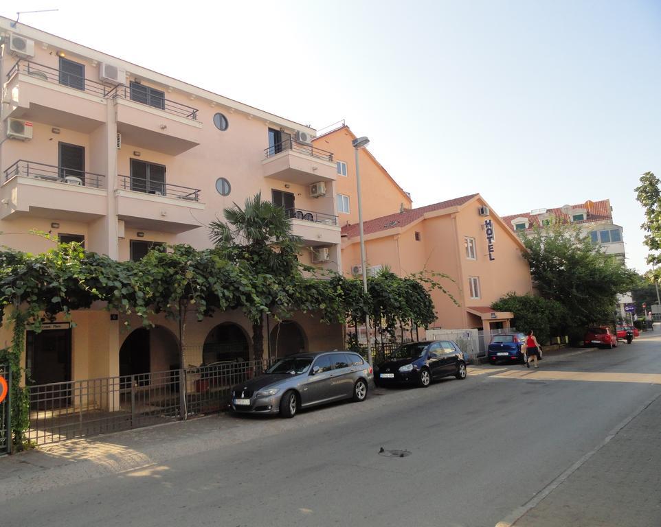 Apartments Mare Budva Eksteriør billede