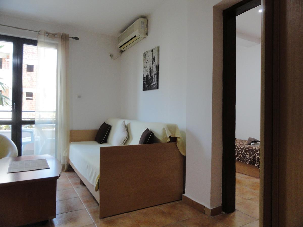 Apartments Mare Budva Eksteriør billede