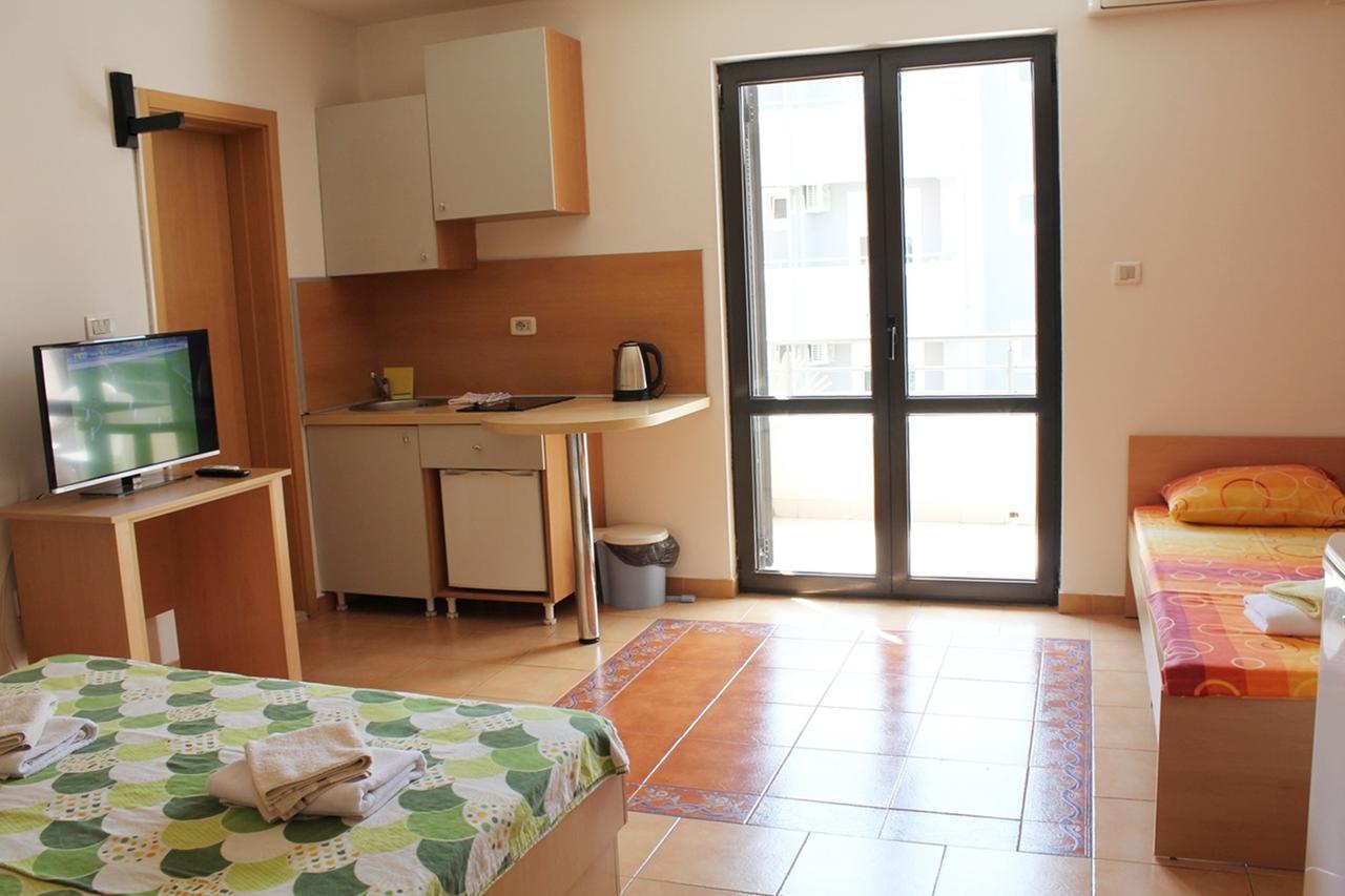Apartments Mare Budva Værelse billede