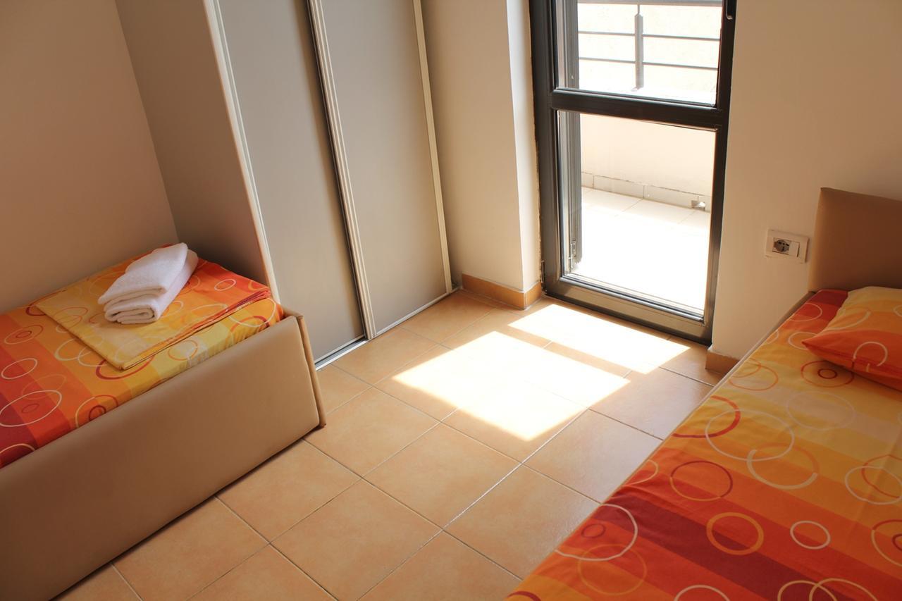 Apartments Mare Budva Eksteriør billede