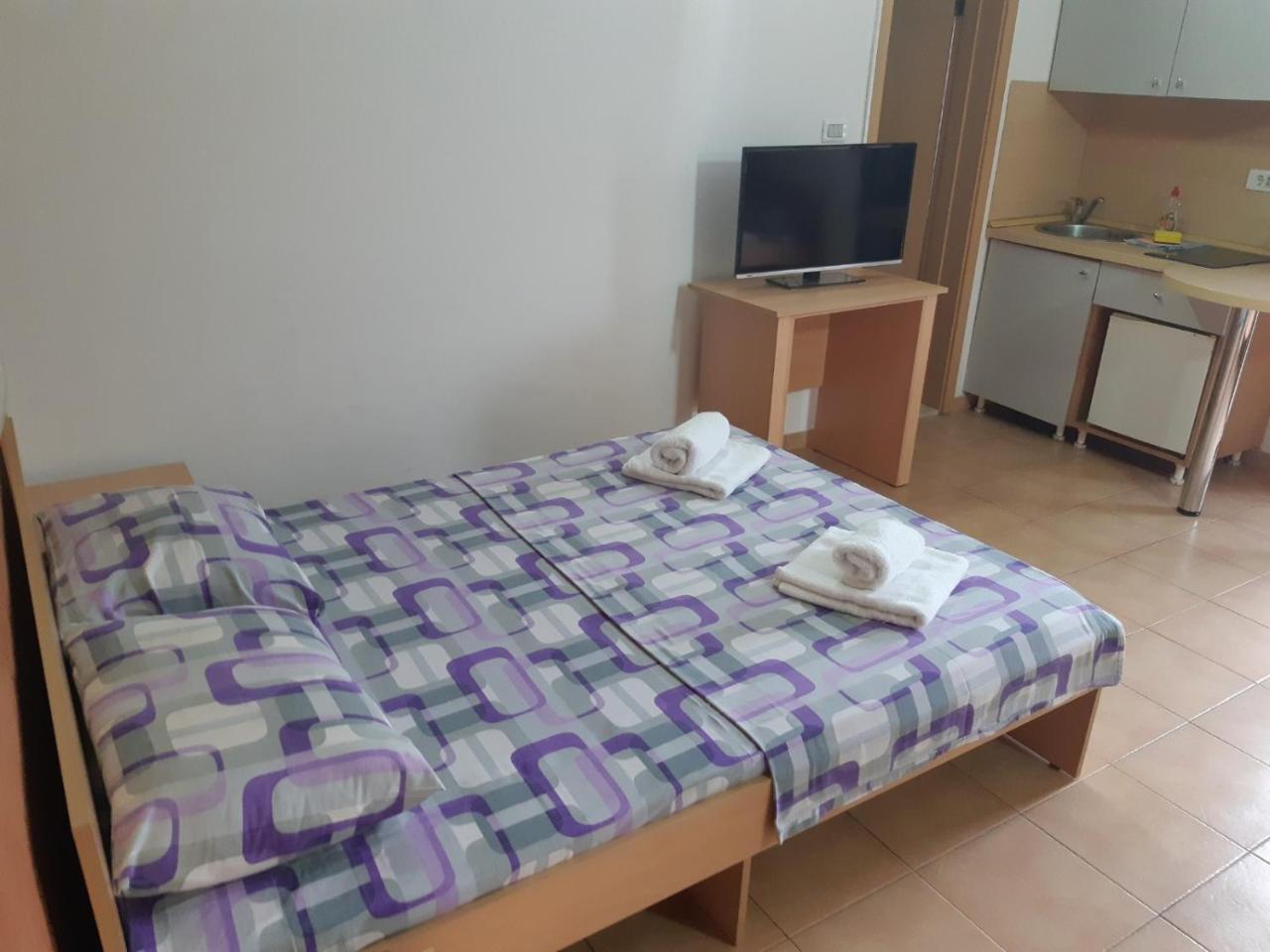 Apartments Mare Budva Eksteriør billede