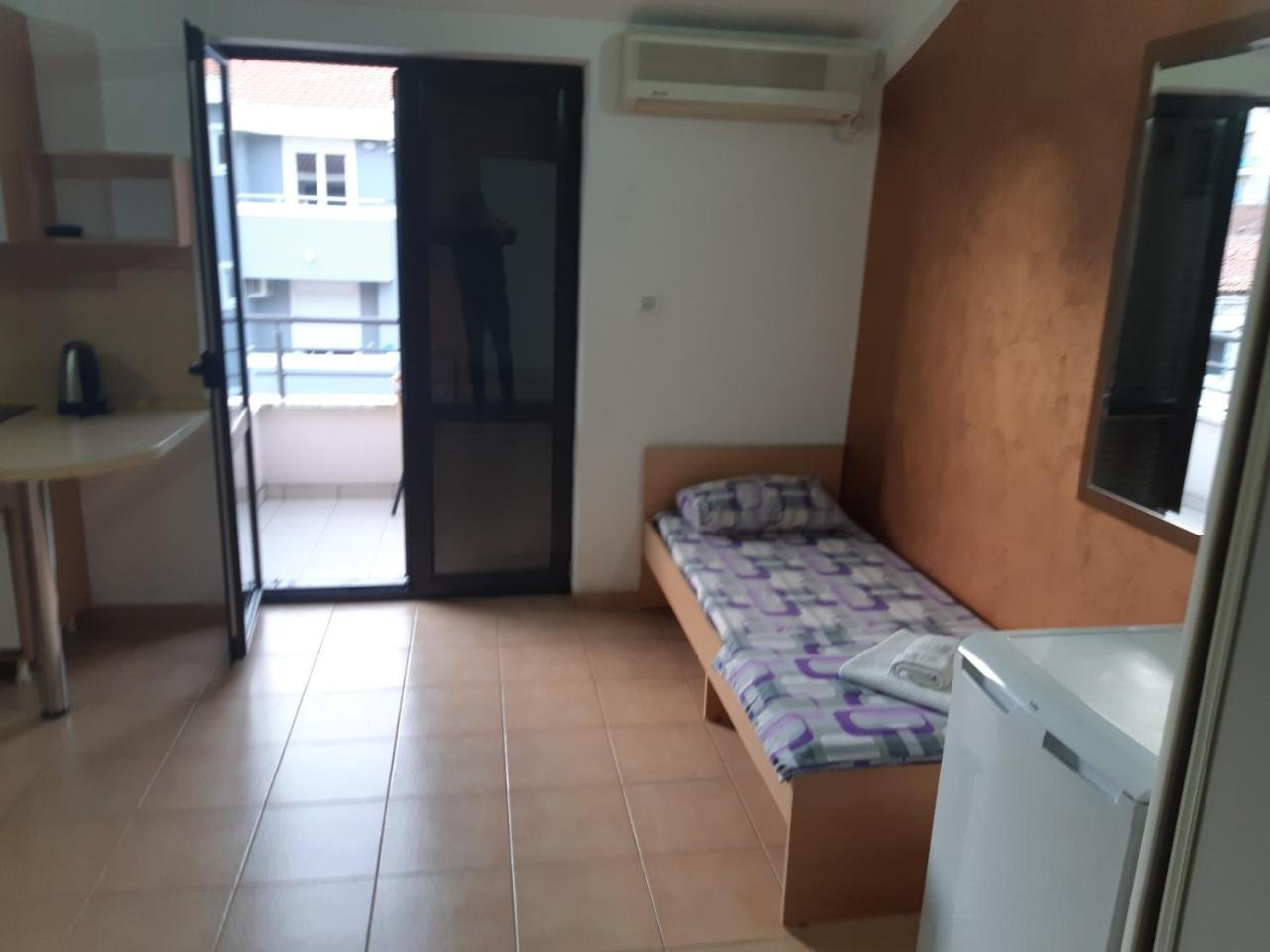 Apartments Mare Budva Eksteriør billede